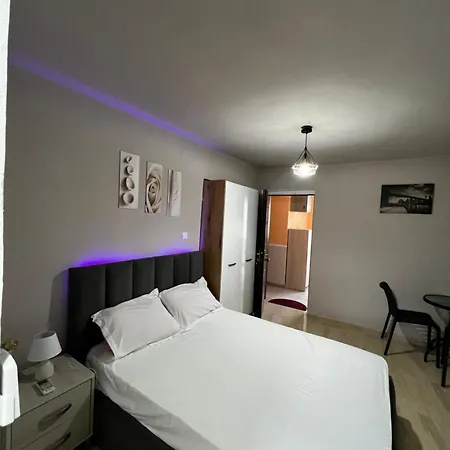 Cozy 5Th Floor Studio * Himarë