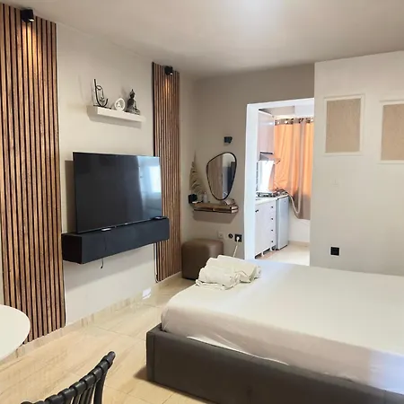 Rs - 5th Floor * Himare