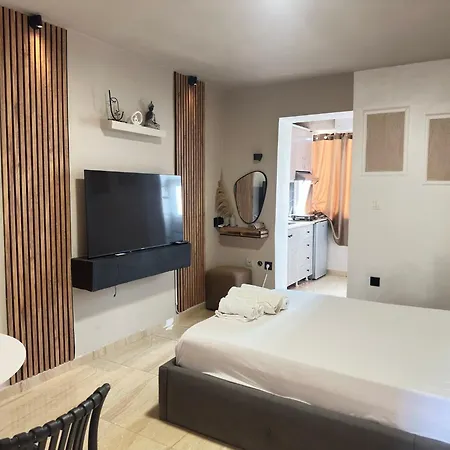Rs - 5th Floor Appartement Himarë