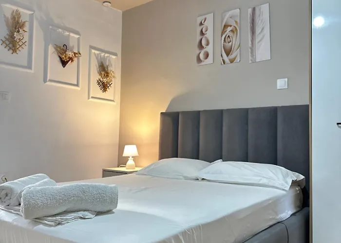 Rs - 5th Floor Apartamento Himarë